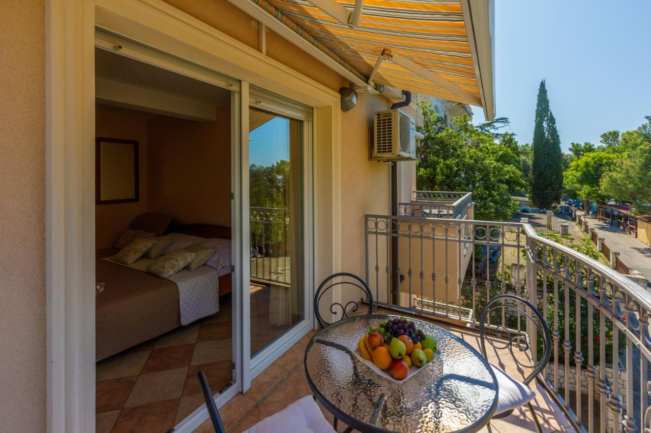 Amfora Apartments Crikvenica Exterior foto