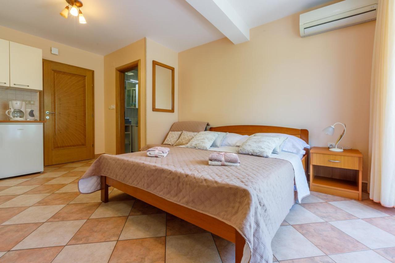 Amfora Apartments Crikvenica Exterior foto