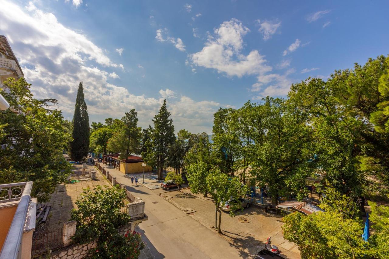 Amfora Apartments Crikvenica Exterior foto