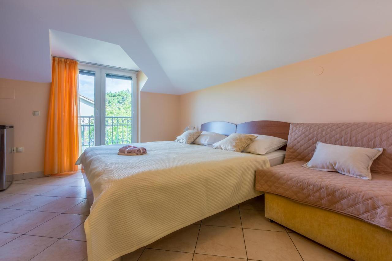 Amfora Apartments Crikvenica Exterior foto