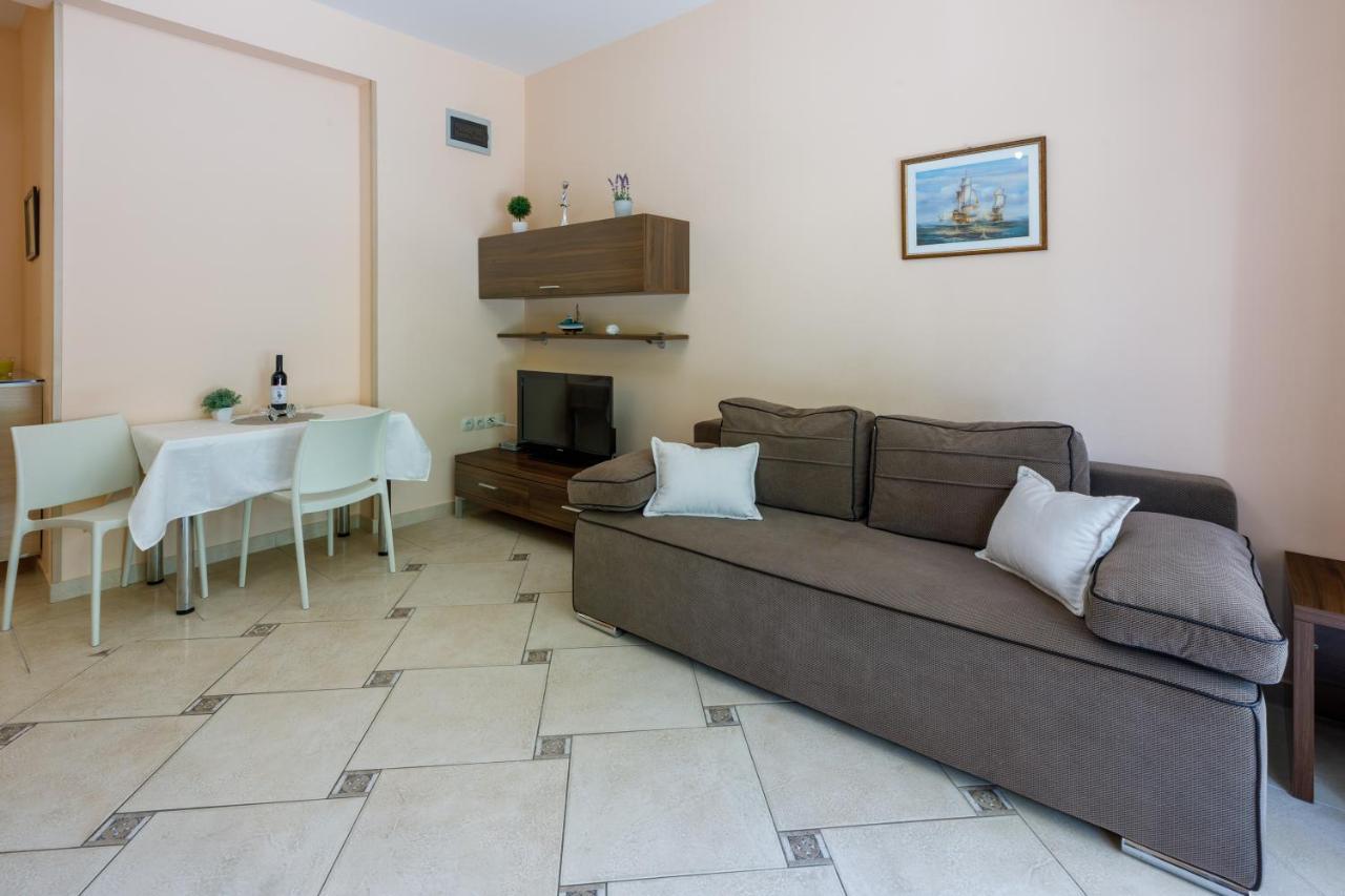 Amfora Apartments Crikvenica Exterior foto