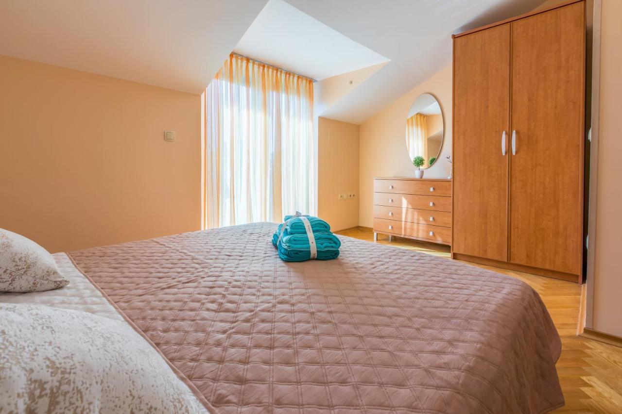 Amfora Apartments Crikvenica Exterior foto